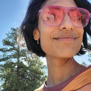 Meet your Posher, Christine